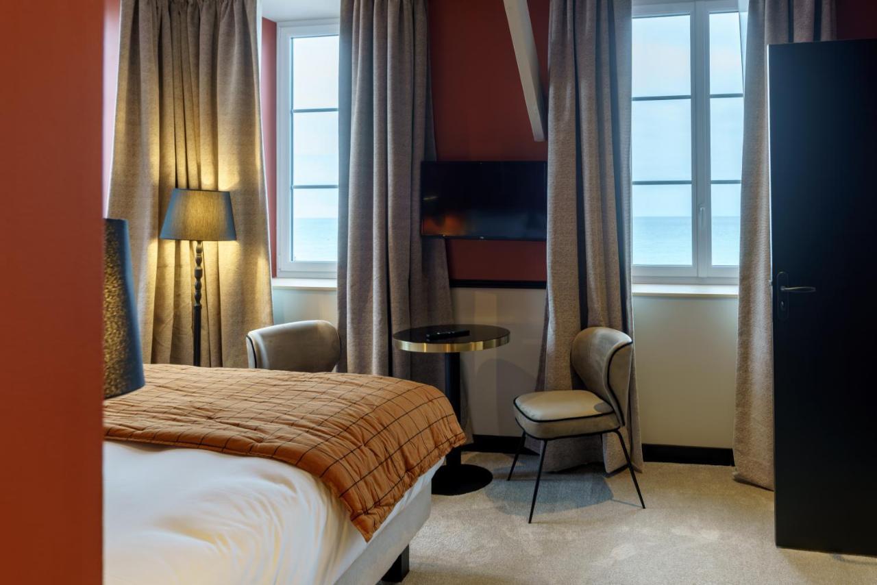 Hotel De La Plage Lion-sur-Mer Luaran gambar