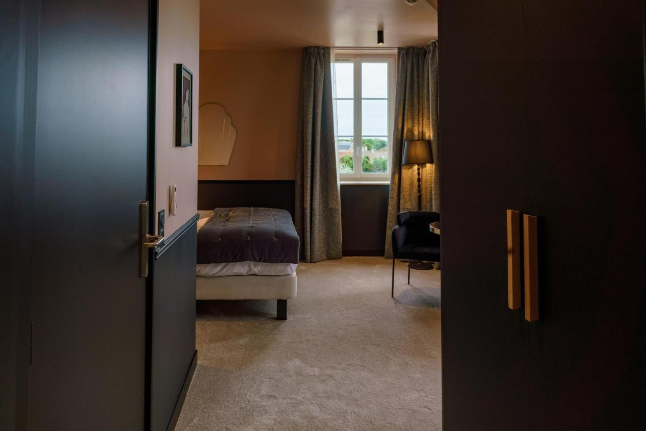 Hotel De La Plage Lion-sur-Mer Luaran gambar